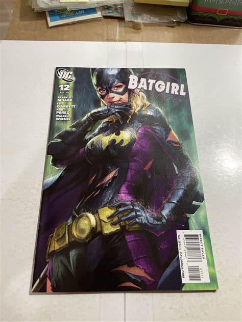 2010 Batgirl 12 Dc Artgerm Stanley Lau Variant Cover Nos New Low Print