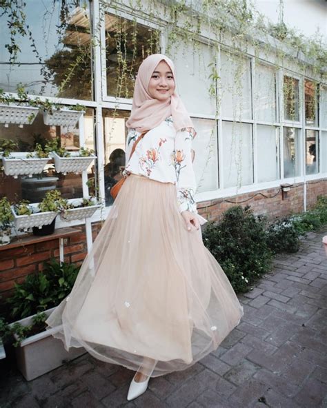 5 Cara Pakai Rok Tutu Yang Fashionable Untuk Hijabers Bukareview