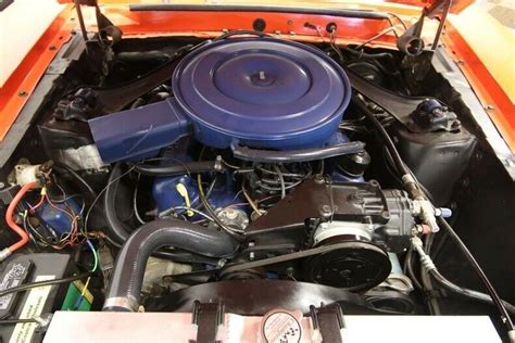 Windsor 351 V8 Auto Ps Pb Front Disc Ac Gorgeous Paint Hideaway