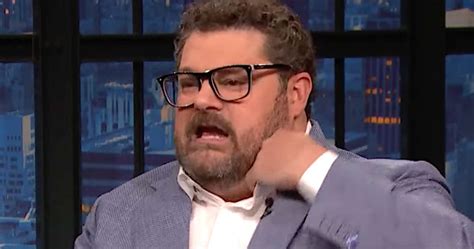 Bobby Moynihan Says Danny Devito Attacked Him At A Party And It Was Cool