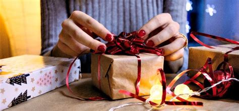 Send birthday gifts for girls, online gifts for birthday for him or her, best happy birthday gifts for girls, personalised birthday these days, you can buy anything online, with just a few clicks. 53 Birthday Gifts For Dad - Items that will make his day ...