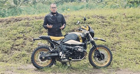 Video In The Dirt With The Bmw R Ninet Urban Gs Years Edition