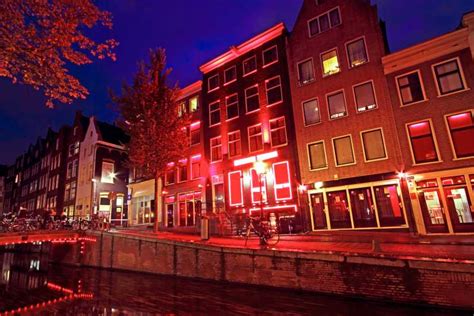 Amsterdam Red Light District Walking Tour Getyourguide