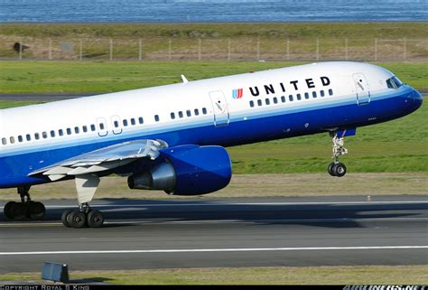 Boeing 757 222 United Airlines Aviation Photo 1518441
