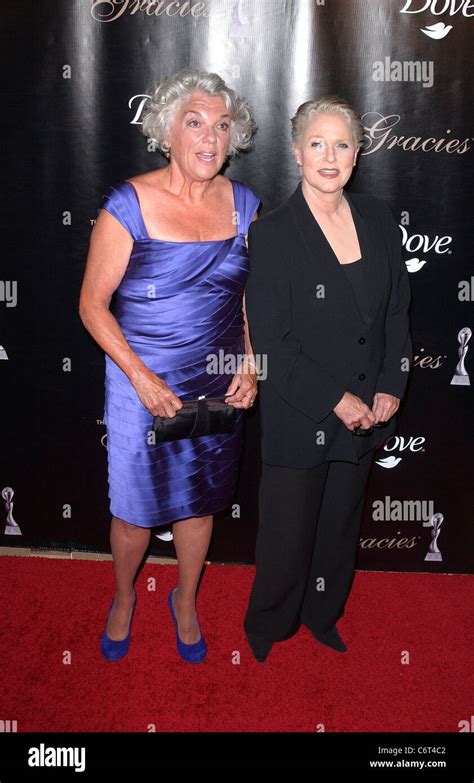 Tyne Daly And Sharon Gless Hi Res Stock Photography And Images Alamy