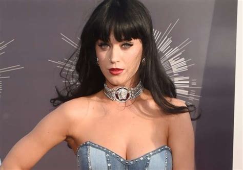Katy Perry Strips Naked To Ask People To Cast Their Vote