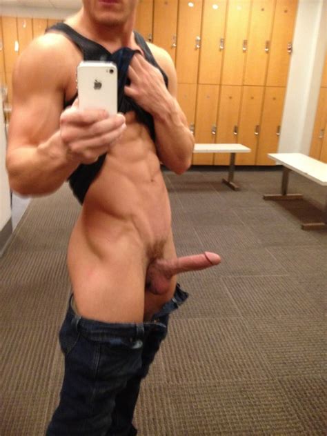 Straight Muscle Guy Naked On Locker Room