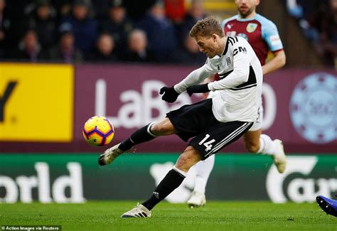 Burnley captain ben mee will miss wednesday's premier league home game against fulham due to. Burnley 2-1 Fulham: Own goals leave Cottagers in deep trouble | Daily Mail Online