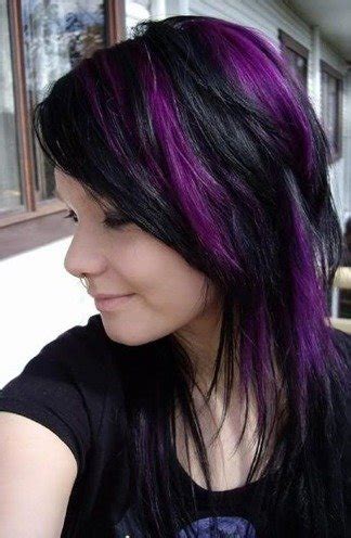 In this article, we have listed the 15 best black hair dyes that will give you the makeover you want. Trend Alert: Black And Purple Hair! Would You Dare?