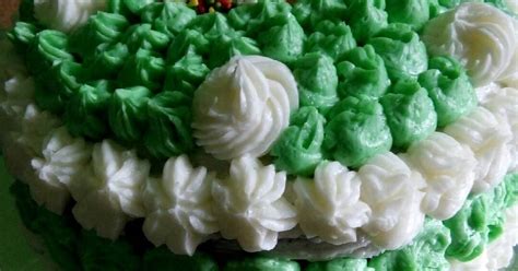 Tidak hanya mengonsumsinya langsung, cokelat bisa kamu kreasikan ke berbagai menüü kue manis yang bisa kamu buat sendiri di rumah. Kue ulang tahun kukus - 1.055 resep - Cookpad