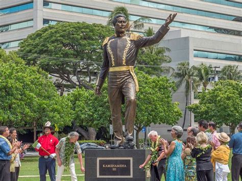 King Kamehameha Iii Statue Unveiled On Hawaiian Sovereignty Restoration Day