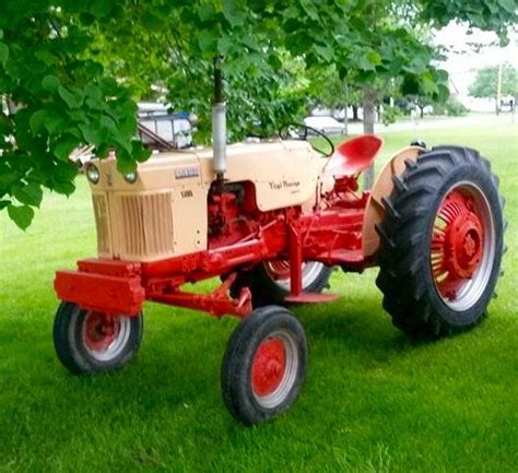 Case 300 Case Tractors Vintage Tractors Classic Tractor