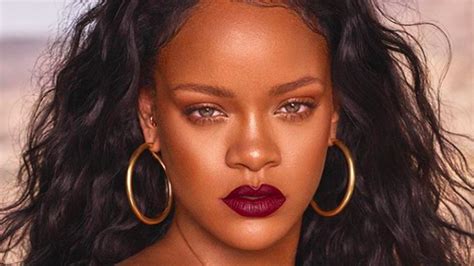 Rihanna Contro Snapchat Che Scherza Sulla Violenza Vanity Fair Italia