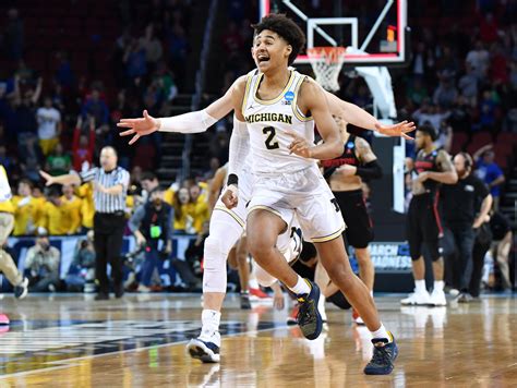 He has one brother and one sister. NCAA tournament 2018: Michigan stuns Houston with buzzer ...