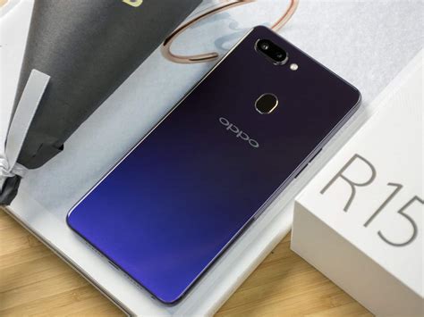 First Oppo R15 Real Life Images Surface In China