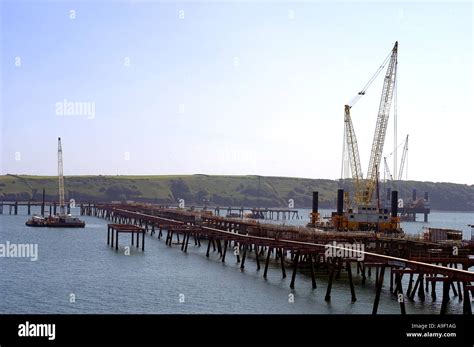 Lng Pipeline Construction For South Hook Terminal Milford Haven