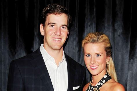 Who Is Eli Mannings Wife The Us Sun