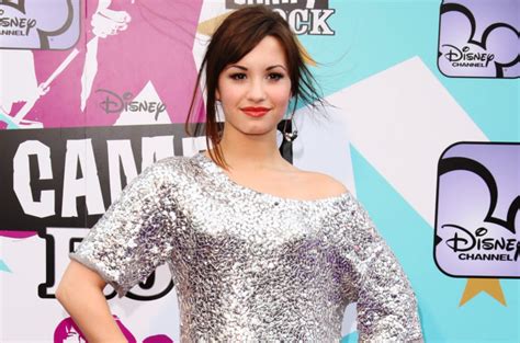 Born august 20, 1992) is an american singer and actress. Demi Lovato Reveals Who She Keeps in Touch With From Her ...