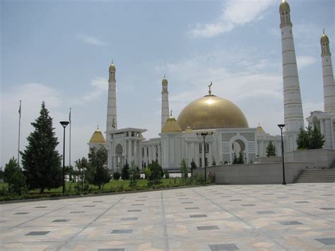 Turkmenistan Turkmenbashi Ruhy Mosque Worldphotos Org