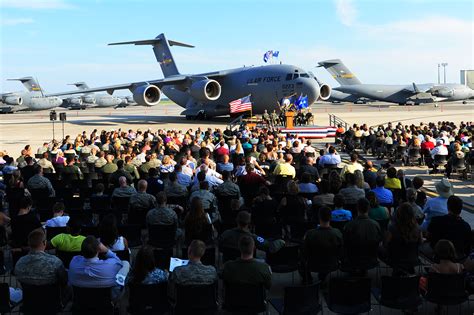 Fleet Complete Joint Base Charleston Welcomes Last C 17 Air Mobility