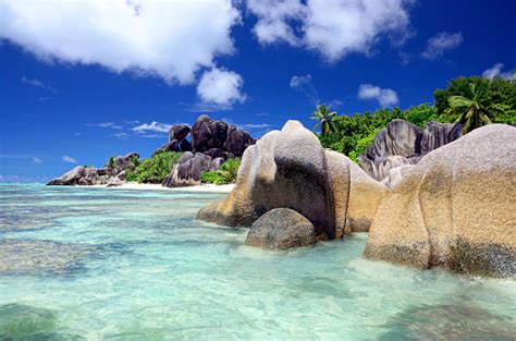 A Scenic View Of The Seascape Of Seychelles Stock Photo Download