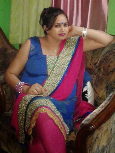 Amazing Look World Desi Bhabhi Pics Hot Aunty 2015