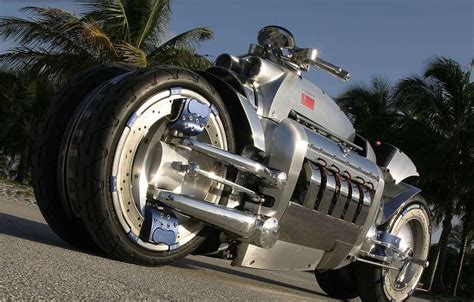 10 Must Know Facts About The Dodge Tomahawk