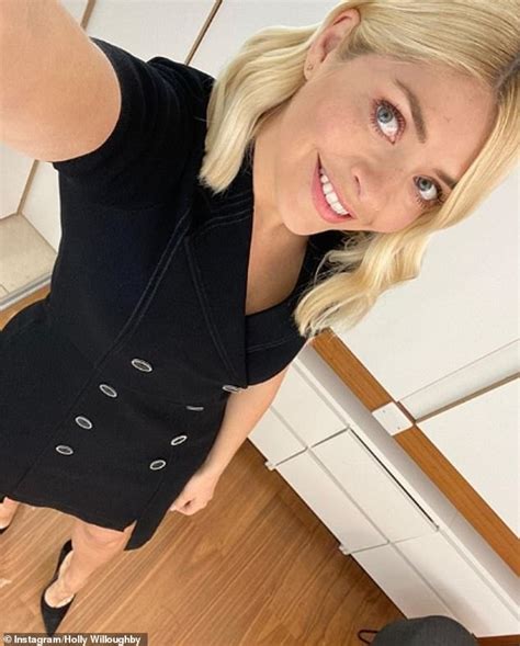 Demand For Holly Willoughby S Outfits Double During Lockdown Daily Mail Online