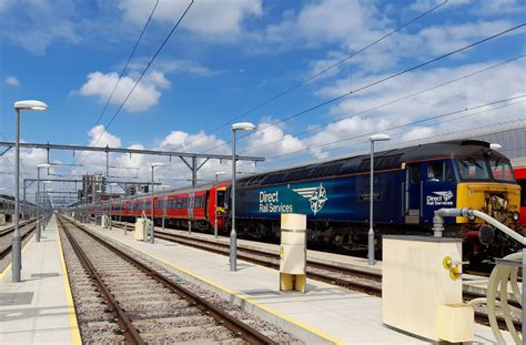 Gtr Sub Leases 6 Gatwick Express Trains To Gwr Following Class 800