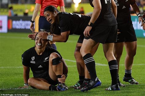 Heartbreak For England Women S Team Lose Rugby World Cup Final Against