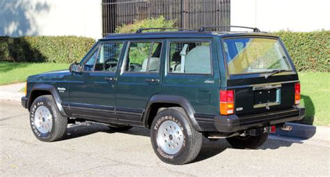 California Original 1993 Jeep Cherokee Sport 4x4 2 Owner 100 Rust