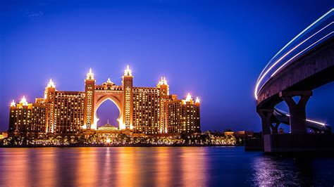 Travel Dubai This Holiday Season