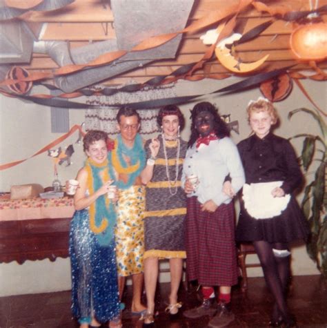 Halloween Party Yesteryear 20 Found Photos From The 1950s 1980s