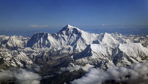 Nepal Himalayas Mount Everest Hd Wallpapers Desktop And Mobile