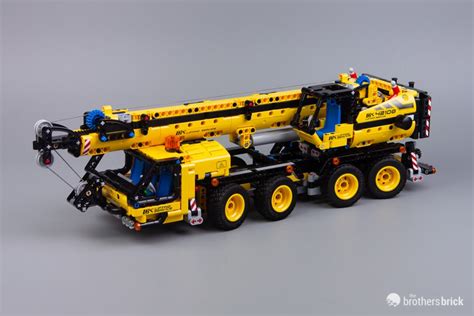 Lego Technic 42108 Mobile Crane Review The Brothers Brick The