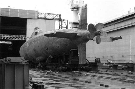 Russia S Alfa Class The Titanium Submarine That Stumped Nato The National Interest