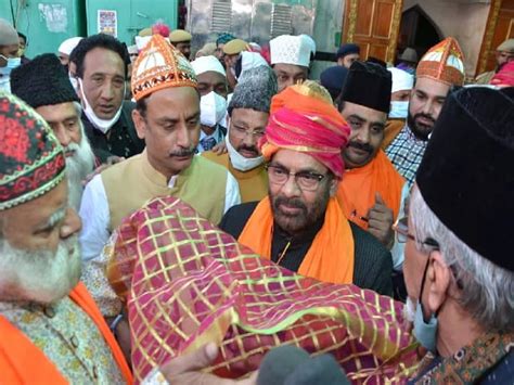 on behalf of pm narendra modi mukhtar abbas naqvi offered chadar at ajmer sharif dargah in