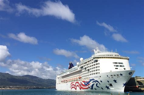 Top Rated Large Ship Cruise Lines To Hawaii 2019 Cruisers