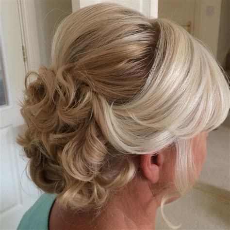 Luxury Updos For Medium Length Hair Mother Of The Groom Hairstyle Trend