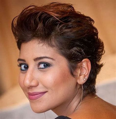 40 Trendiest Short Brown Hairstyles And Haircuts To Try Short Brown