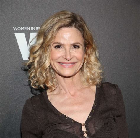 Inside Out With Paul Mecurio Kyra Sedgwick Golden Globe And Emmy