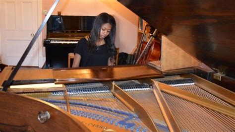 Teenage Pianist Isata Kanneh Mason Hailed By Elton John Bbc News