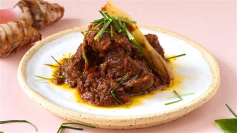 Beef Rendang Ultimate Guide Southeast Asian Recipes Nyonya Cooking