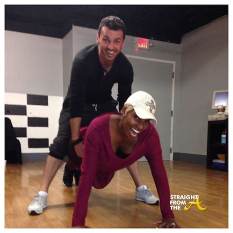 Nene Leakes Doing Pushups With Tony Dovolani Dancing With The Stars