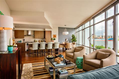 Waterfront Pearl Condo Two Bedroom Contemporary Living Room