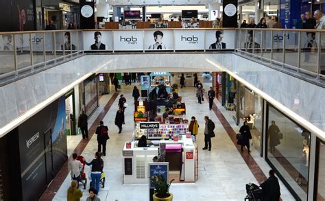 Retail Property Firm Hammerson Narrows Losses Amid Disposals The