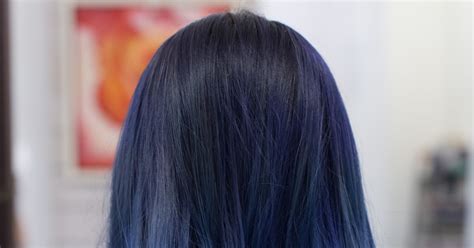 Balayage Hair Manicure Blue