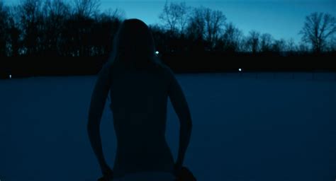 Brit Marling Nue Dans Another Earth