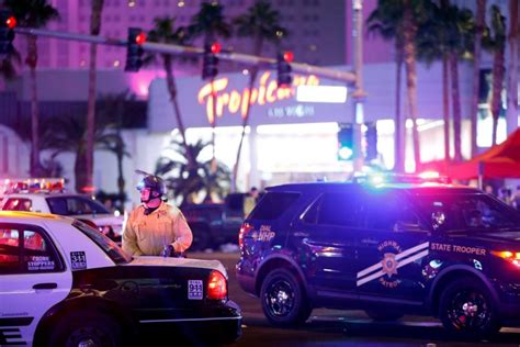 Las Vegas Enne Uccide Persone E Ne Ferisce In Concerto Country Poi Si Suicida Non