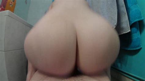 pov mierda grande culo madrastra trampa en cuarto de baño xhamster